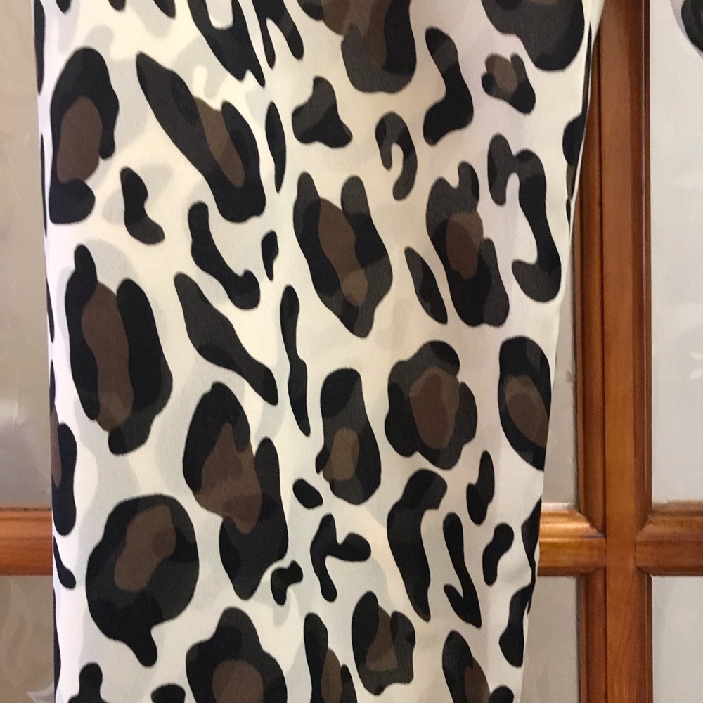 Michael Kors wide pants/ coverup - Picture 4 of 9